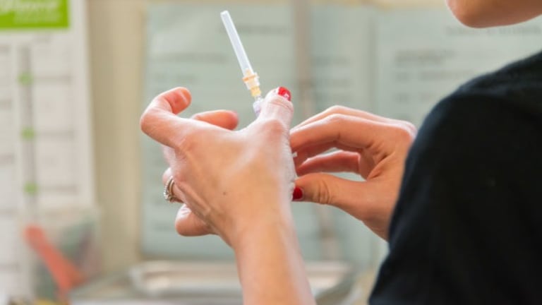 Experts Say Trust the AstraZeneca Vaccine