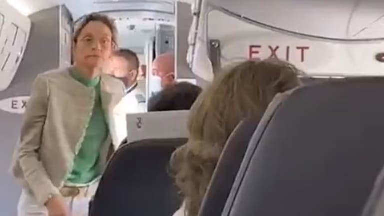 Watch Airplane “karen” Gets Booted From Flight After Refusing To Wear A Mask The