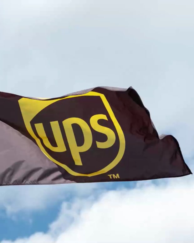 UPS Adds Peak Delivery Surcharge to Manage E-Commerce Demand Amid Coronavirus Promo Image